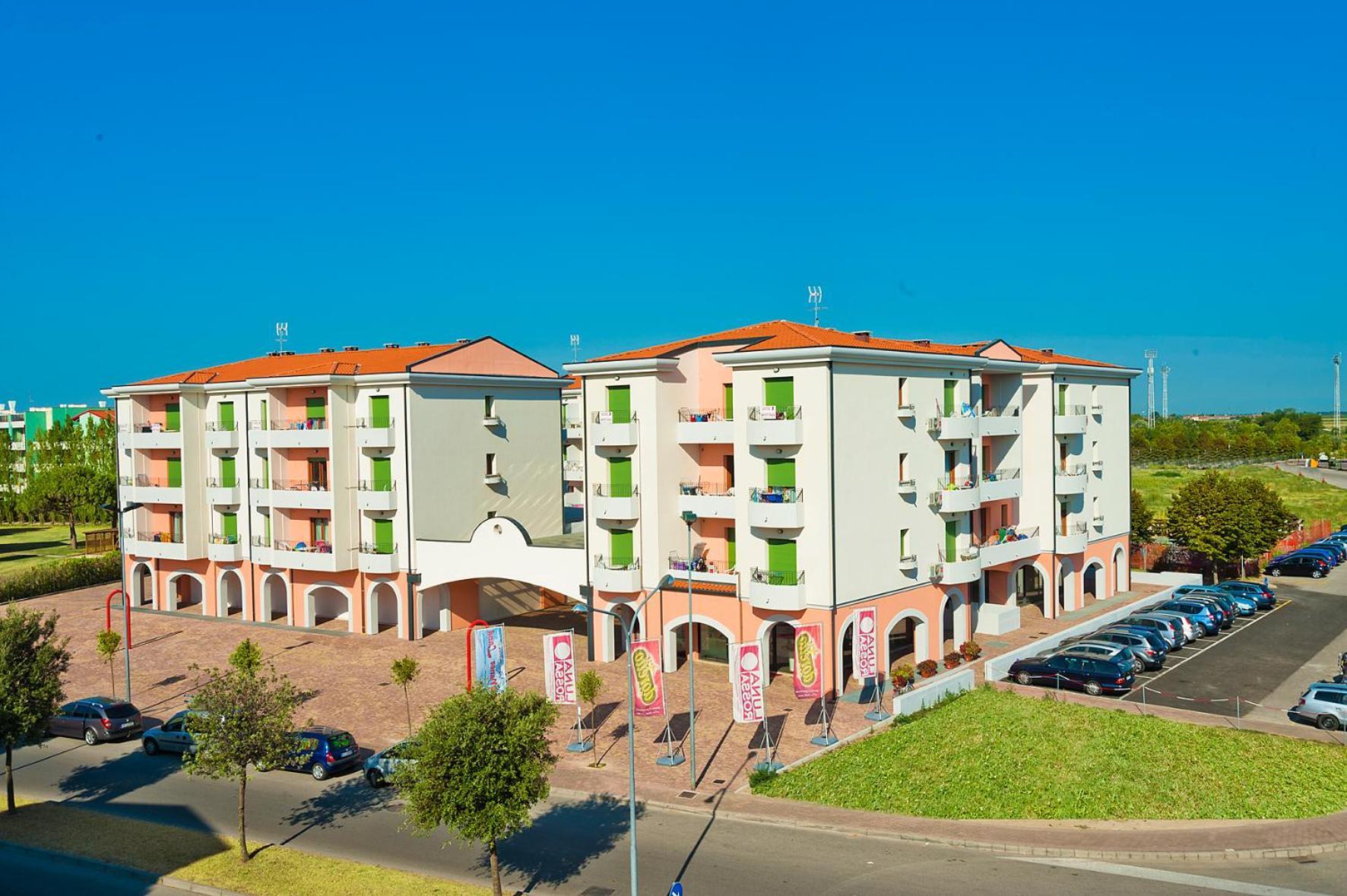 Residence Galleria Gran Mado Caorle Exterior foto