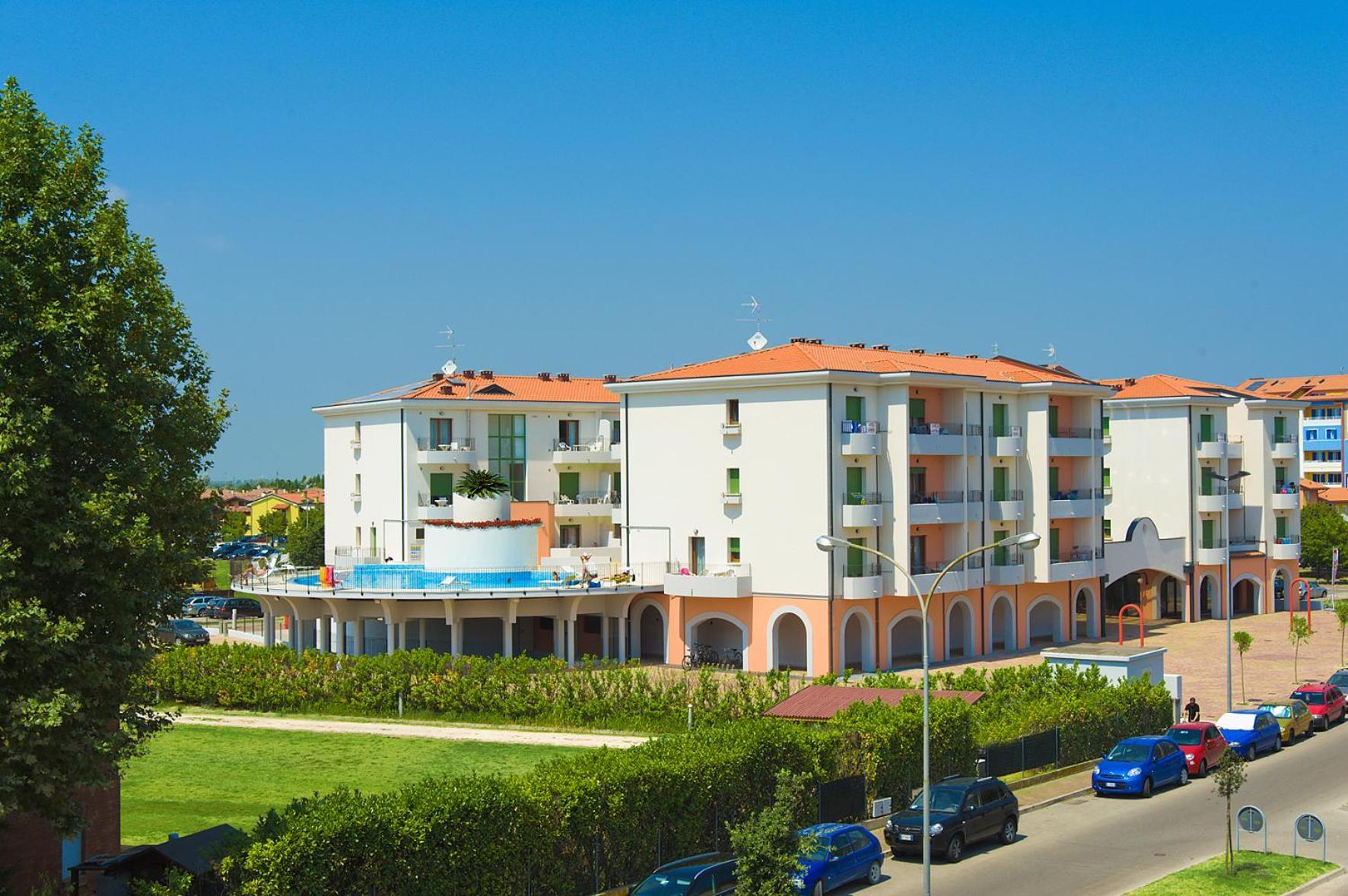 Residence Galleria Gran Mado Caorle Exterior foto
